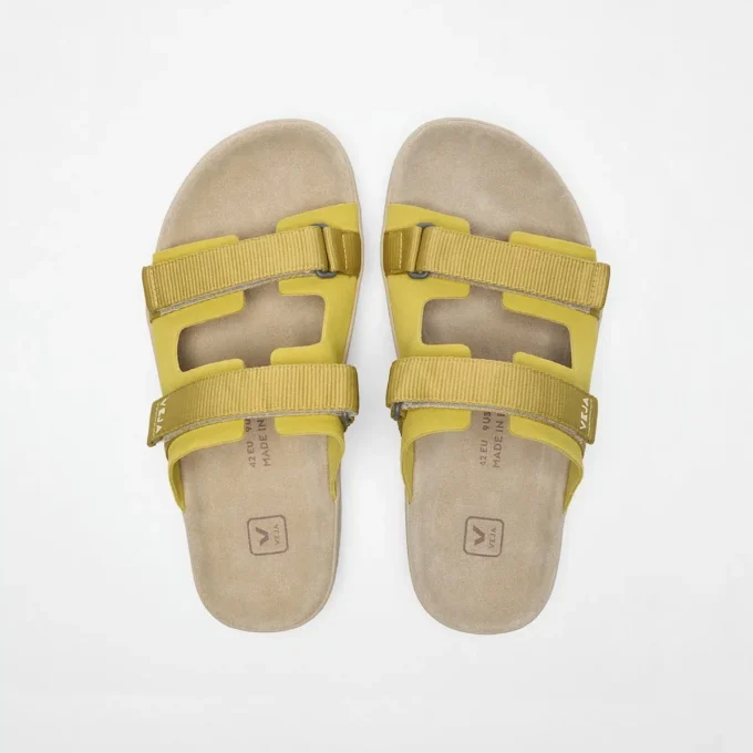 Arpoador Suede Liquor Ocre