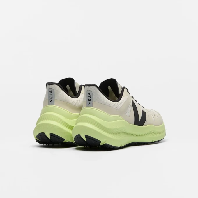 Condor 3 Advanced Engineered-Mesh Natural Limo