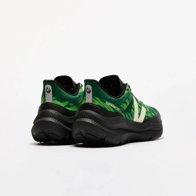 Condor 3 Advanced Veja X César Villalba Poker Cashew Absinthe