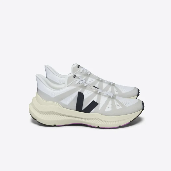 Condor 3 Engineered-Mesh White Black