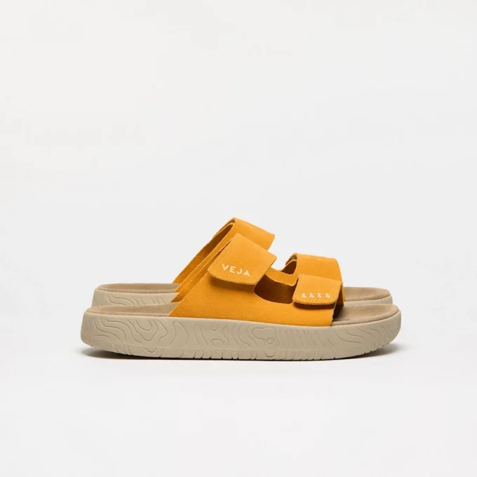 Etna Suede Safran Almond