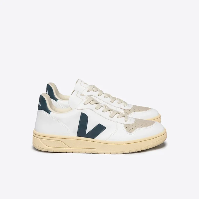 V-10 Cwl White California