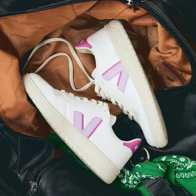 V-10 Cwl White Orchid Ultraviolet