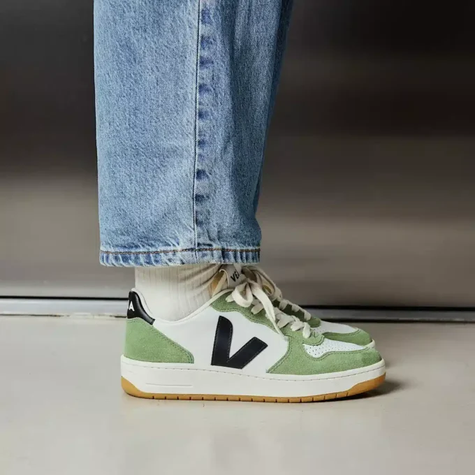 V-10 Leather White Black Kiwi