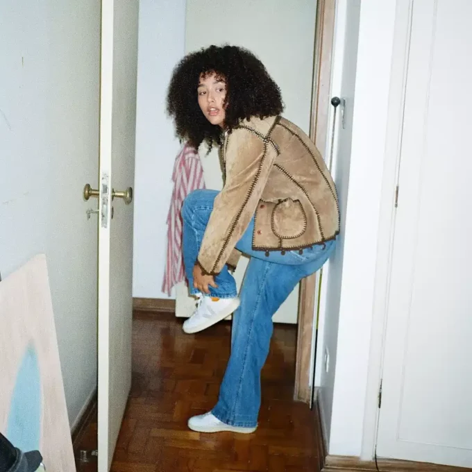 V-12 Leather White Light Grey