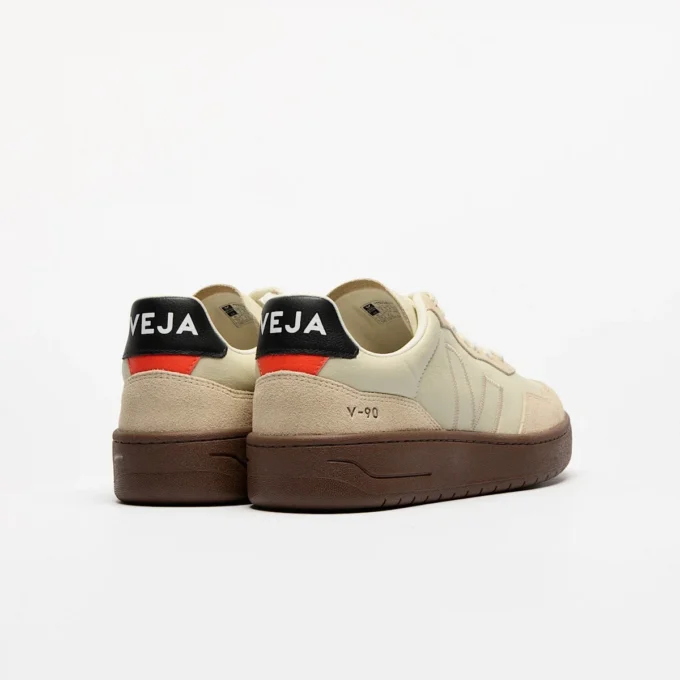 V-90 Leather Pierre Almond Black V-90 Leather Pierre Almond Black