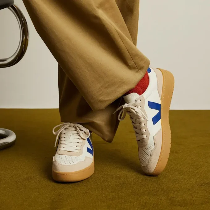 V-90 Leather Pure Atlantique Almond Natural