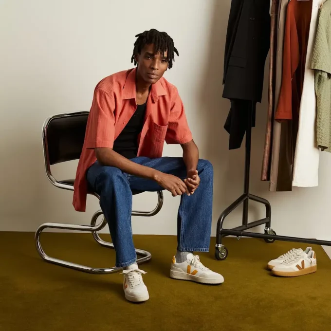 V-90 Leather White Safran