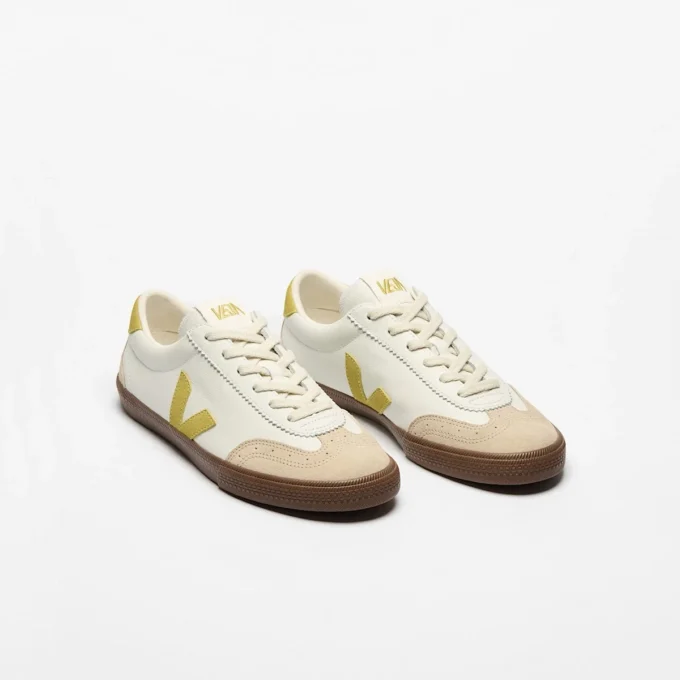 Volley Leather White Liquor Bark Volley Leather White Liquor Bark