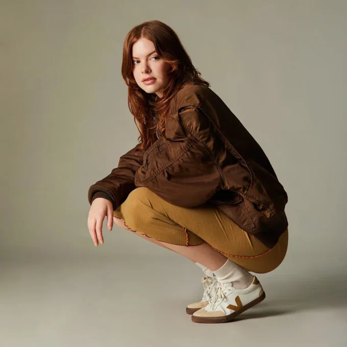 Volley Leather White Tent Bark